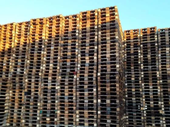 Pallet EPAL usati interscambiabili con la GDO, selezionati uno a uno
